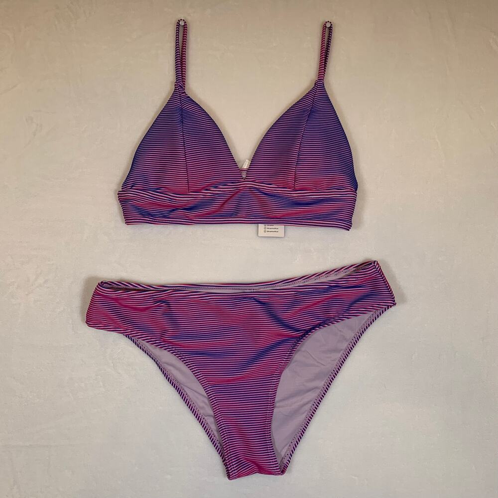 NWT Cupshe Blue Pink Micro Stripe Bikini Set Size Medium